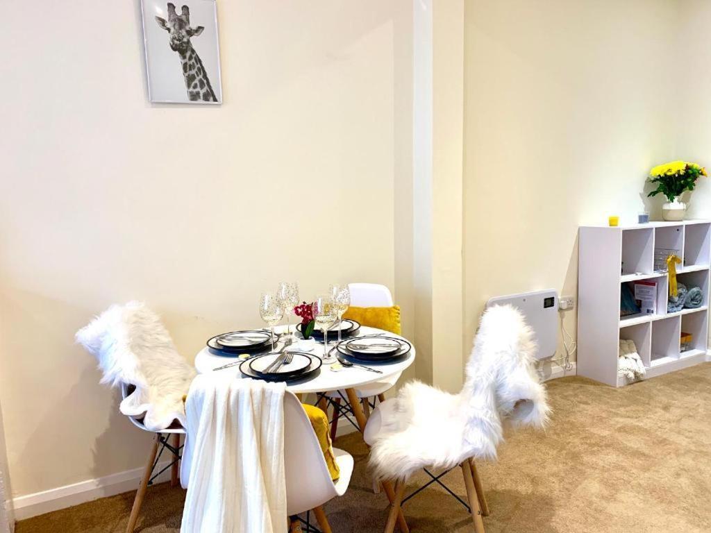 Eastbourne Beach Pier Apartment Værelse billede