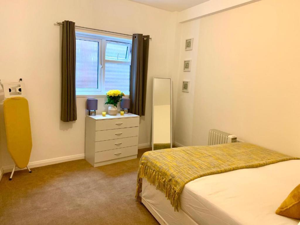 Eastbourne Beach Pier Apartment Eksteriør billede